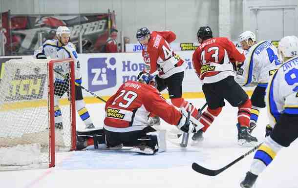 В ХК Донбасс вспышка коронавируса - сразу 19 зараженных игроков