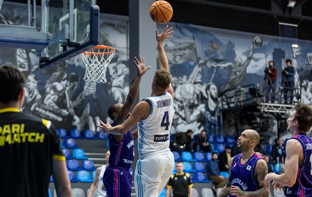 Днепр второй раз за два дня обыграл Николаев