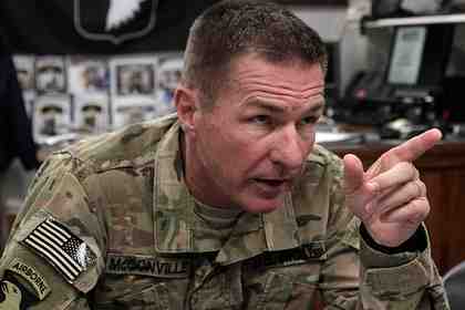 Джеймс Макконвил