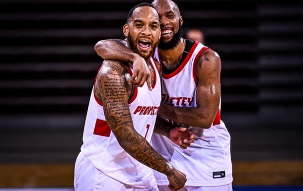 Прометей выиграл Суперкубок Украины