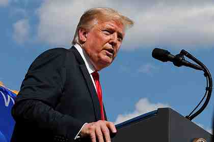 Дональд Трамп       