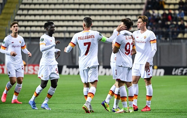 Заря разгромно проиграла Роме в Запорожье