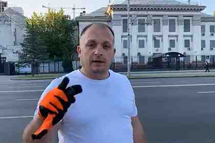 Артем Семенихин