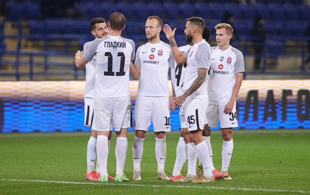 Рома - Заря: стартовые составы
