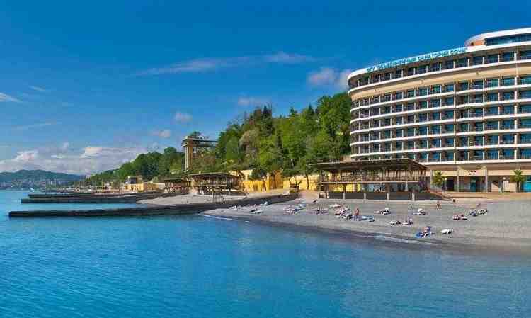 Какие документы понадобятся тем, кто едет на отдых и лечение в Краснодарском крае в июле?