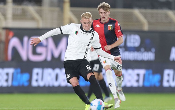 Коваленко - в старте Специи на матч против Фиорентины