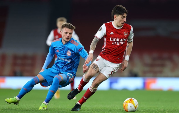 Защитник Олимпиакоса может оказаться в Шахтере