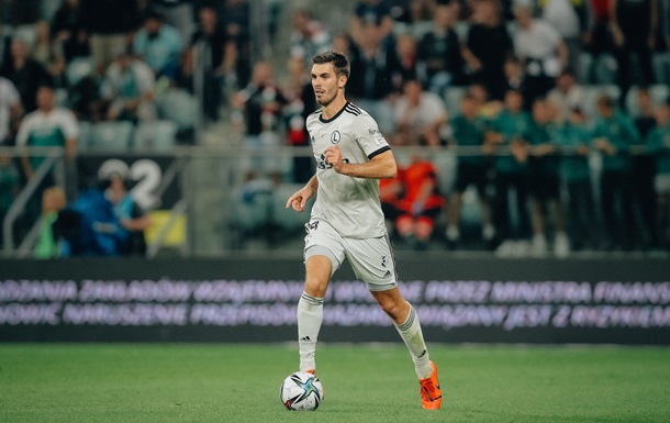 Харатин дебютировал за Легию