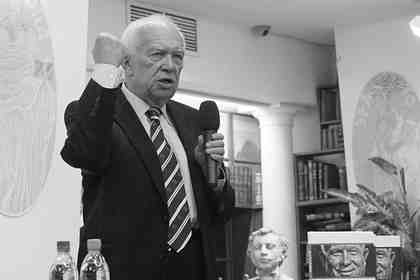 Сергей Хрущев