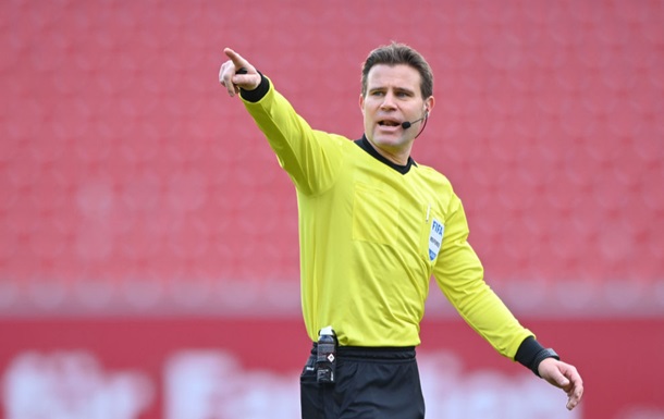 УЕФА назначил арбитров на матч Италия - Испания