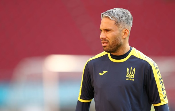 Марлос завершил карьеру в сборной Украины