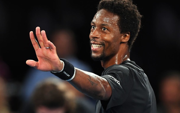 Монфис - о победе в Аделаиде: Спасибо моей жене, Элине