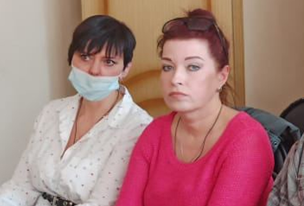 Екатерина Черкасова (в маске) и Наталия Герасименко