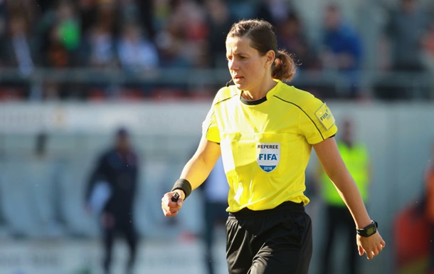 Монзуль станет одной из двух первых женщин-арбитров, которые будут работать на матчах мужского ЧМ