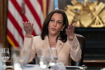 Камала Харрис