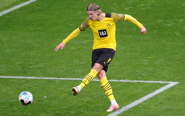 Холанд признан лучшим игроком сезона в Бундеслиге