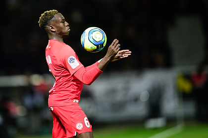 Джуниор Самбия