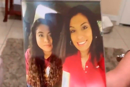 Алиша Гарза (слева)