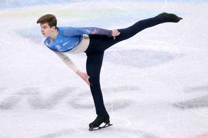 Иван Шмуратко во время исполнения произвольной программы