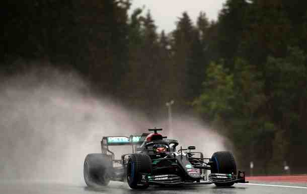 Хэмилтон завоевал поул на Гран-при Штирии