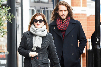 Эмма Уотсон и Лео Александр Робинтон