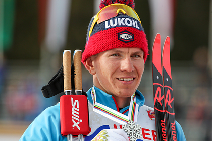 Александр Большунов