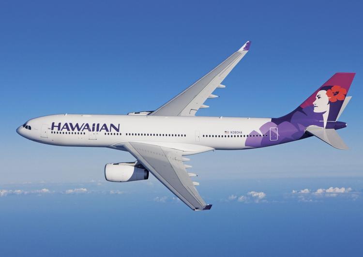 Пострадавшие от турбулентности пассажиры подают в суд на Hawaiian Airlines