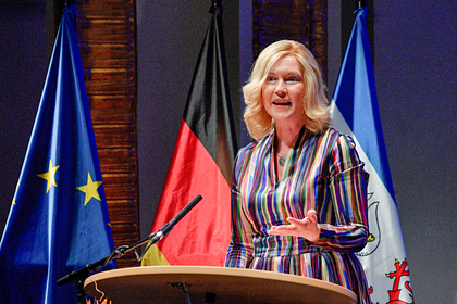 Мануэла Швезиг