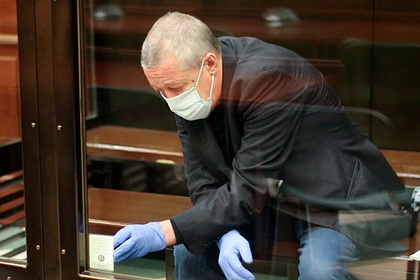 Михаил Ефремов