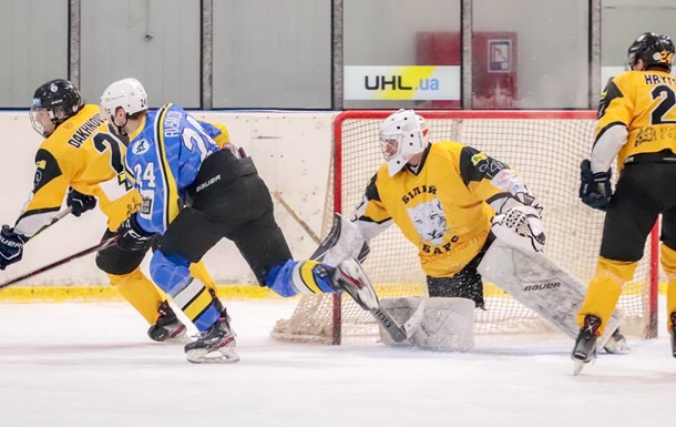 УХЛ: Днепр в невероятном матче переиграл Белый Барс