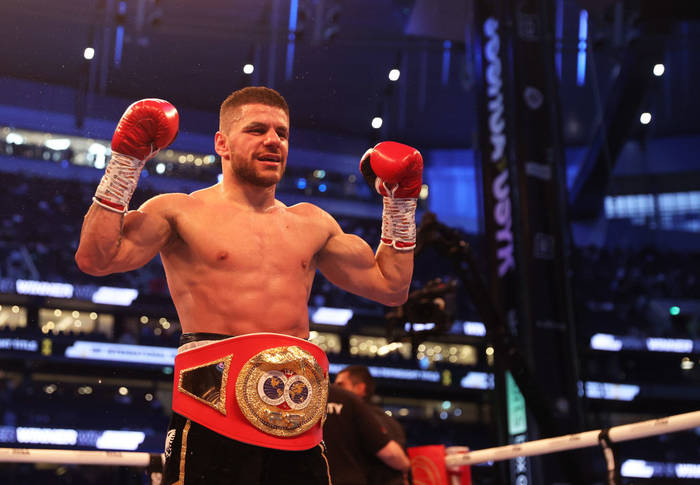 Флориан Марку отобрал титул у Максима Продана